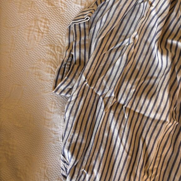 Madewell Grey and White Striped Button Down Shirt XS - Picture 5 of 8